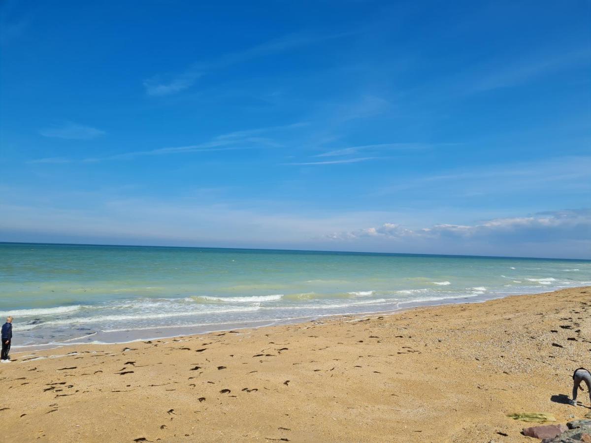 Les Pieds Dans L'Eau - Acces Direct A La Plage Bernieres-sur-Mer ภายนอก รูปภาพ