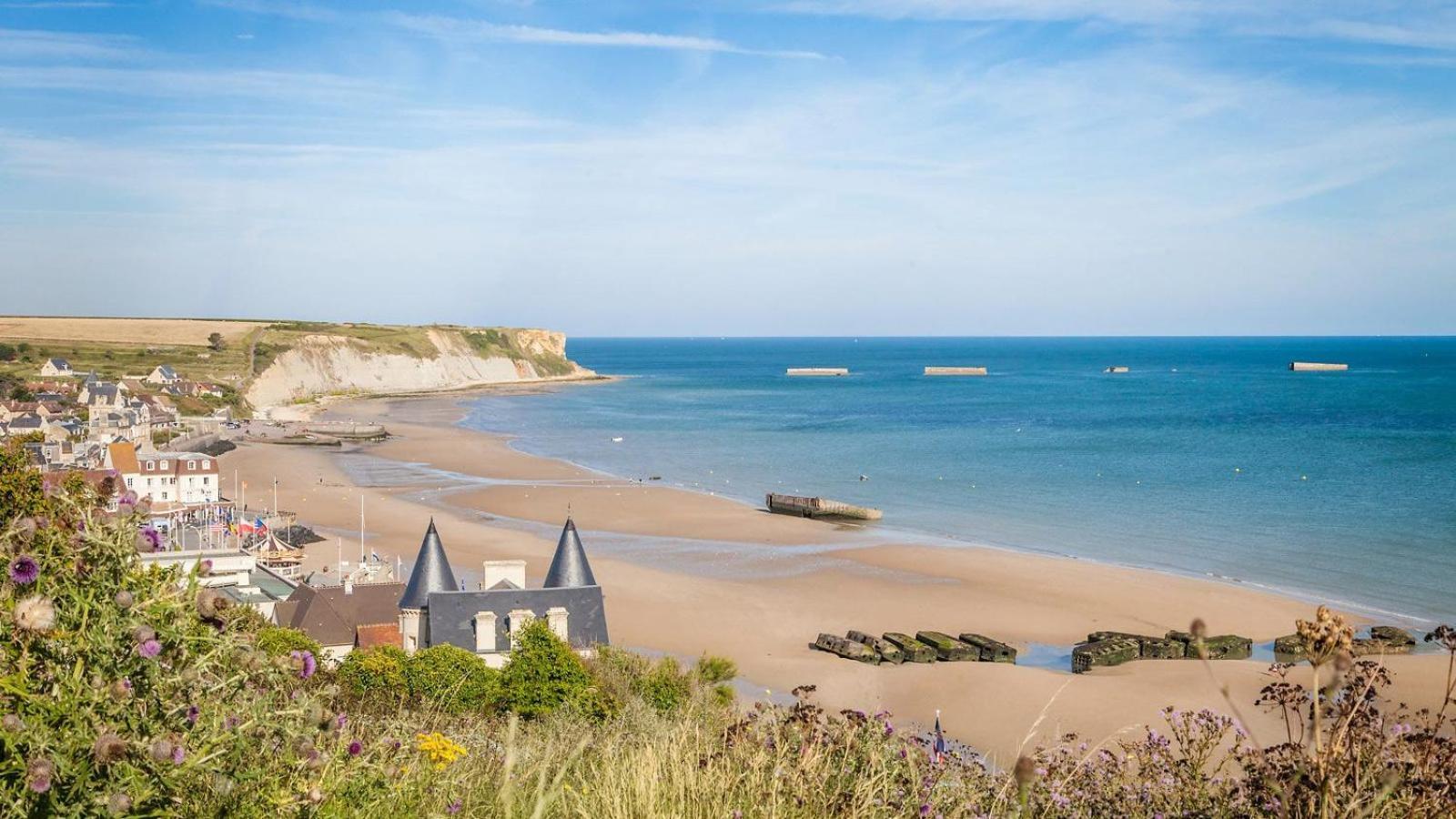 Les Pieds Dans L'Eau - Acces Direct A La Plage Bernieres-sur-Mer ภายนอก รูปภาพ